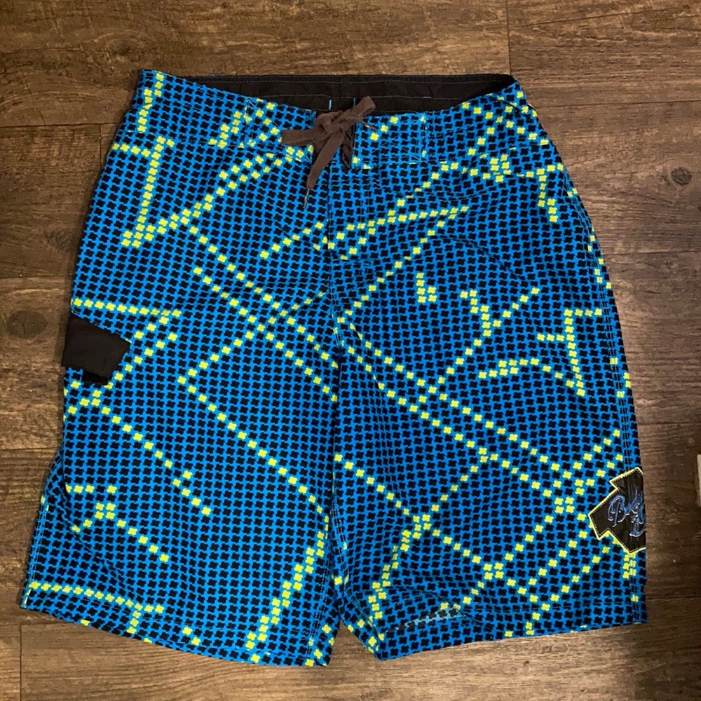 Body Glove board shorts size 32